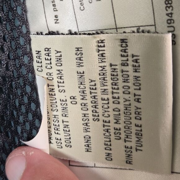 Vintage Eddie Bauer Men's Medium Vest Goose Down Puffer Quilted Size Beige Green - Picture 10 of 11